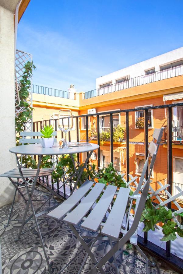 Genteel Home Encarnación Sevilla Exterior foto